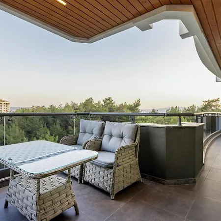 Utopia Residence, 3 Bedroom With Jacuzzi