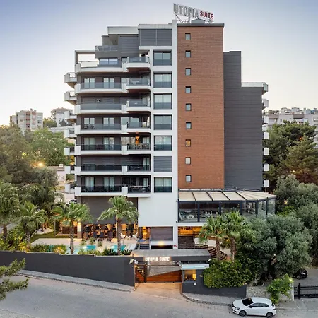 Utopia Residence, 3 Bedroom With Jacuzzi * Bornova