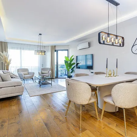 Utopia Residence, 3 Bedroom With Jacuzzi Bornova